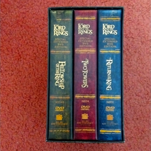 Lord of the rings special extended DVD edition! L.O.T.R COLLECTORS ITEM - Picture 2 of 14